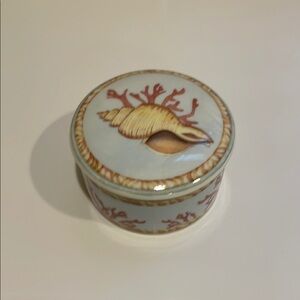 Seashell & coral dish